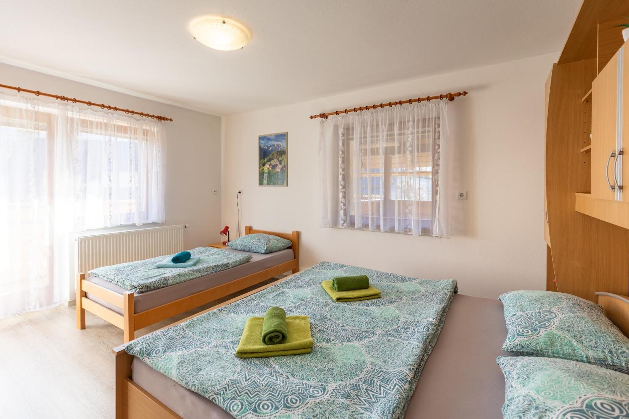 Apartmaji Matej Cvetek Бохин Екстериор снимка