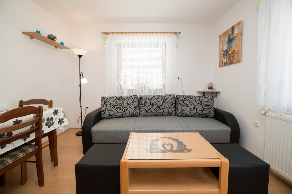 Apartmaji Matej Cvetek Бохин Екстериор снимка